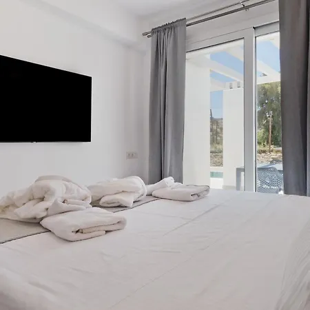 Punta Mare Villas * 卡尔帕索斯